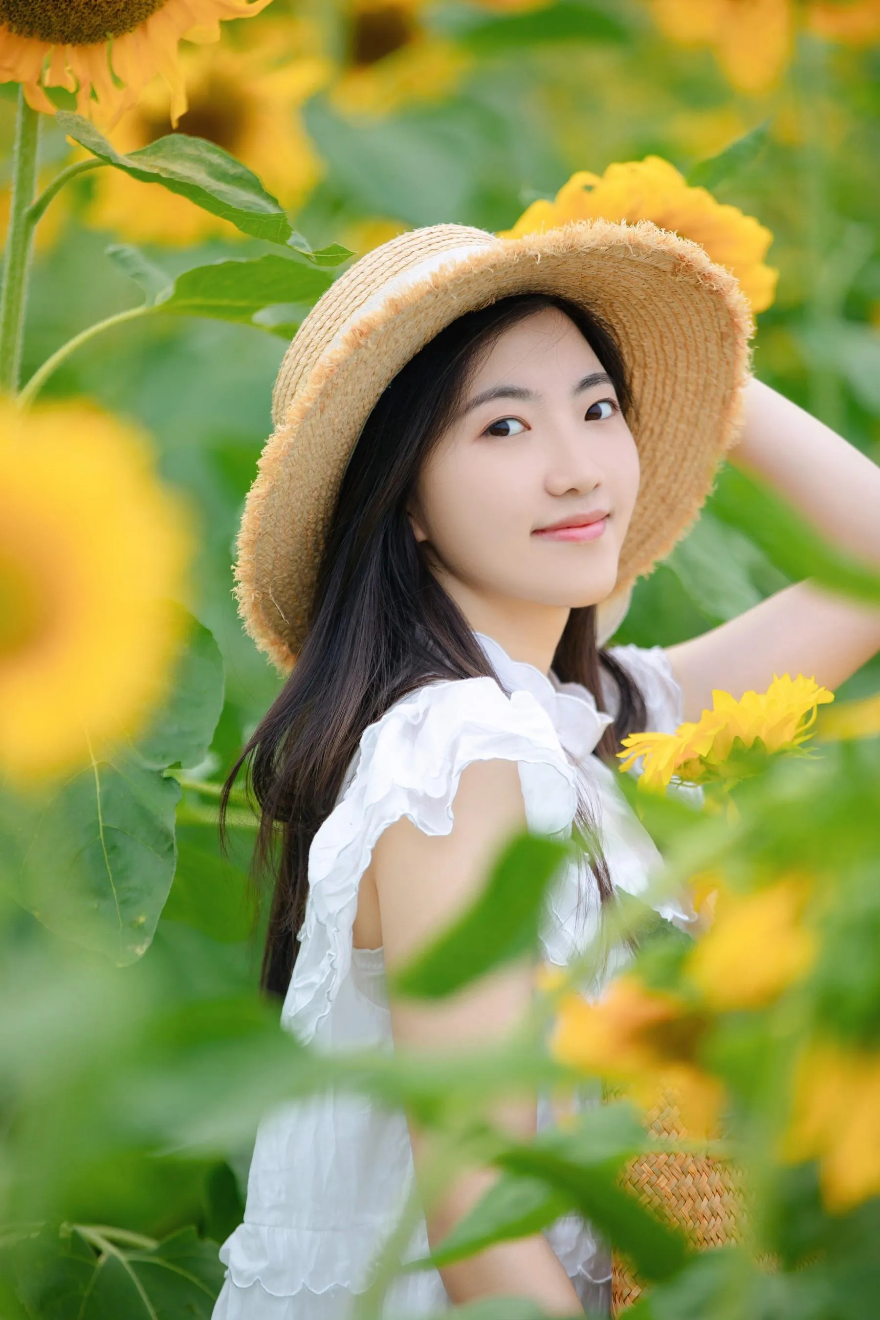 [YITUYU艺图语]2022.08.22 向日葵女孩 栗子 [22P]插图9